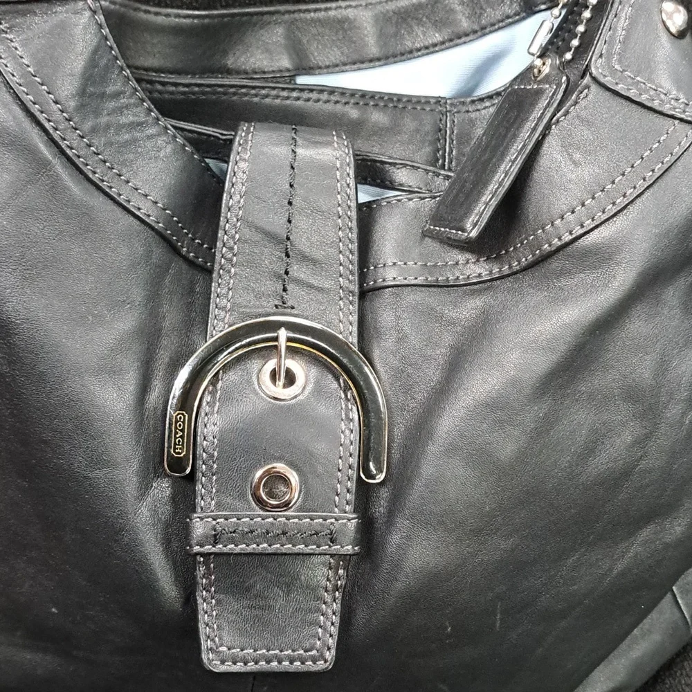 Coach Soho Lynn Hobo Shoulder Bag Y2k - Picture 7 of 16